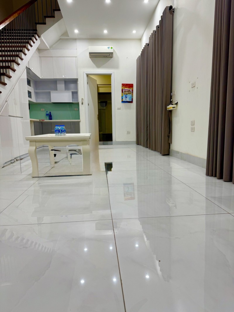 Bán nhà Thạch Bàn,Long Biên 3 tầng,104,mt5.9m oto tránh nhỉnh 17 tỷ - Ảnh 1